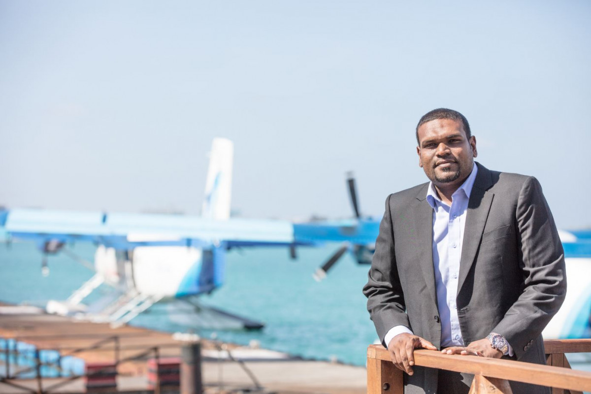 އައިލެންޑް އޭވިއޭޝަންގެ ކުރީގެ މެނޭޖިންގ ޑިރެކްޓަރ އަދި ރީޖަނަލް އެއަރޕޯޓްސް ކޮމްޕެނީގެ އެމްޑީ މުހައްމަދު ރިޒްވީ