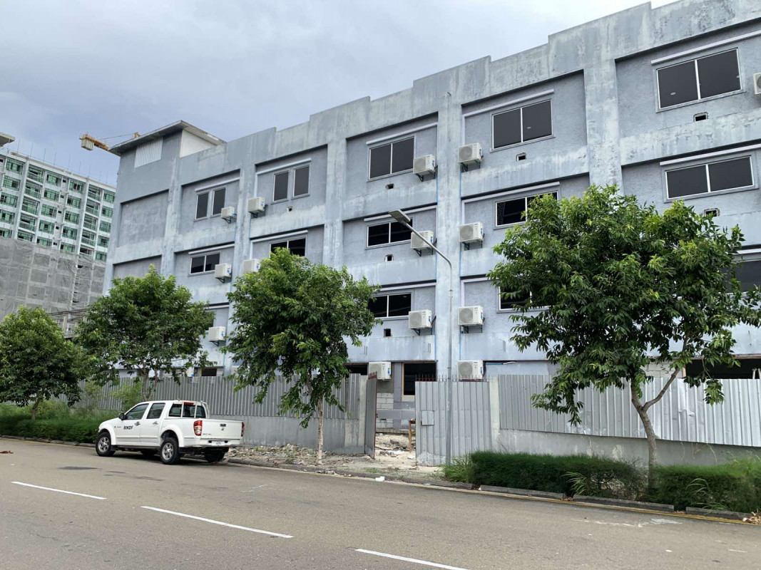 ހުޅުމާލޭގައި ޤާއިމްކުރާ މެޑިކަލް ފެސިލިޓީގެ މަސައްކަތް ކުރިއަށްދަނީ -- ފޮޓޯ: ރާއްޖެ.އެމްވީ