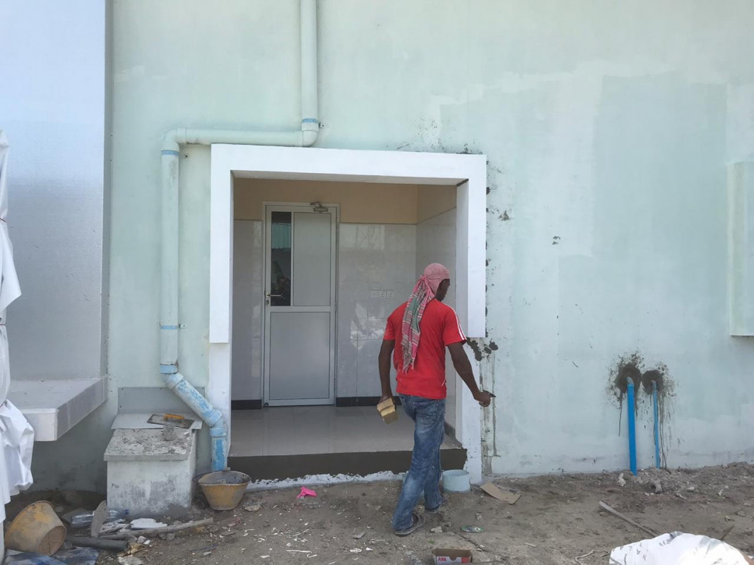 ރީޖަނަލް ފެންވަރުގައި ކޮވިޑް 19 އަށް ފަރުވާ ދިނުމުގެ ގޮތުން، ގަން ރީޖަނަލް ހޮސްޕިޓަލުގައި ޤާއިމްކުރާ ފެސިލިޓީ - ރާއްޖޭގެ އެކި ސަރަހައްދުތަކުގައި ކޮވިޑް-އަށް ފަރުވާދިނުމަށް ހައްސަ ފެސިލިޓީތަކެއް ޤާއިމްކުރުމުގެ މަސަކަތް ސަރުކާރުން އަންނަނީ ކުރަމުން -- ފޮޓޯ: ގަން ރީޖަނަލް ހޮސްޕިޓަލް