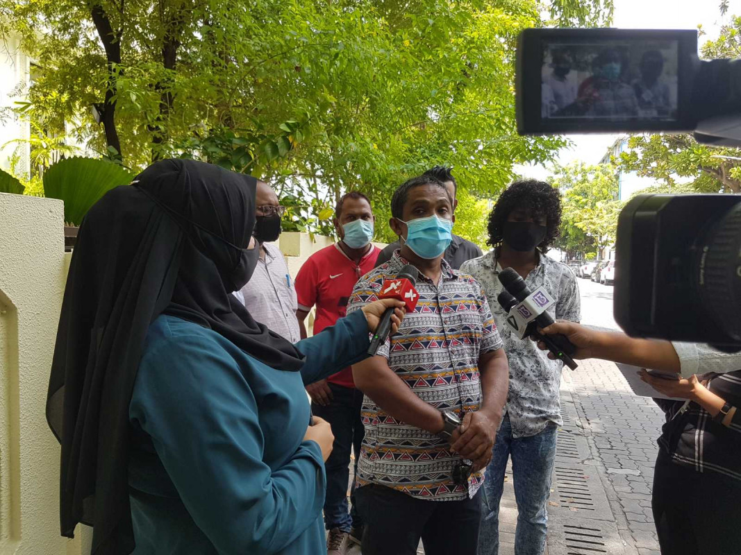 ޓެކްސީ ޑްރައިވަރުންގެ ކަންބޮޑުވުންތައް މީޑިއާއަށް ހިއްސާ ކުރަނީ