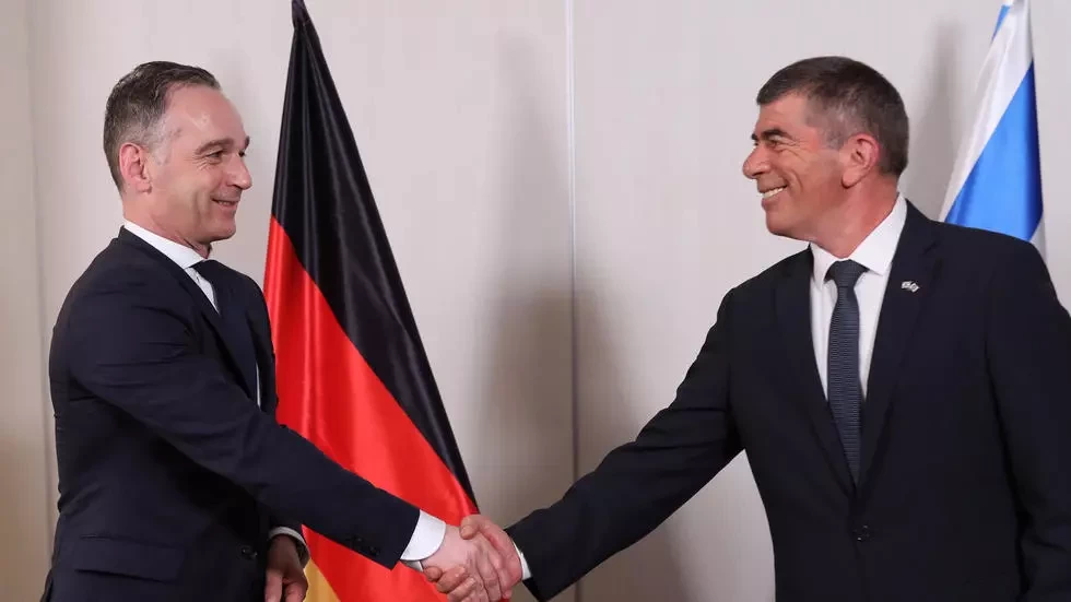 ޖަރުމަނުގެ ފޮރިން މިނިސްޓަރާއި އިސްރާއިލްގެ ފޮރިން މިނިސްޓަރ