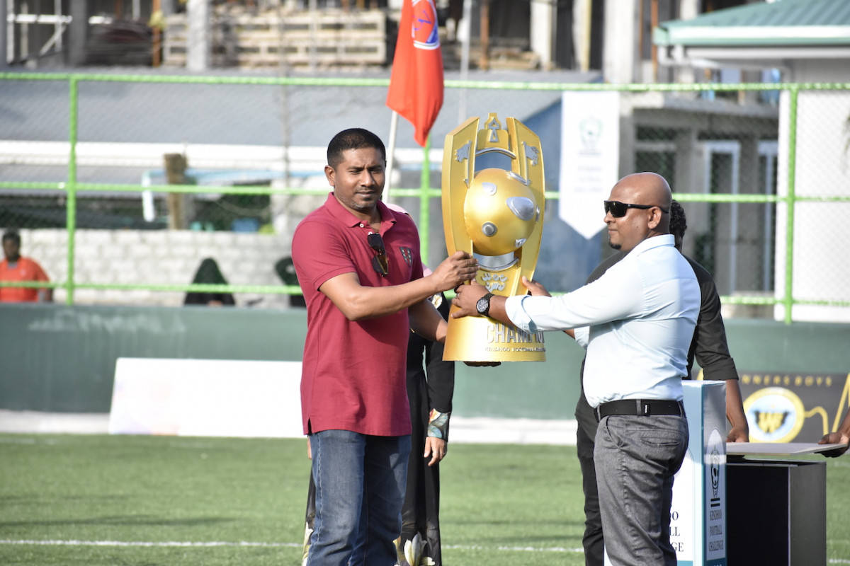 ކެންދޫ ކައުންސިލް ކަޕް، މިނިސްޓަރު މަޚުލޫފާއި ކައުންސިލް ރައީސް އިފްތިތާހުކޮށްދެއްވަނީ: ފޮޓޯ-އަހުމަދު ޝާހިލް