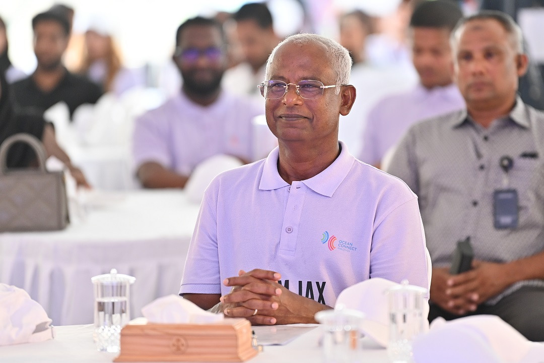 އޯ.ސީ.އެމް-އައި.އޭ.އެކްސް ސަބްމެރިން ކޭބަލް ސިސްޓަމް ރާއްޖެއާ ގުޅައިލުމަށް ބޭއްވި ރަސްމިއްޔާތުގެ ތެރެއިން - ފޮޓޯ: ރައީސް އޮފީސް