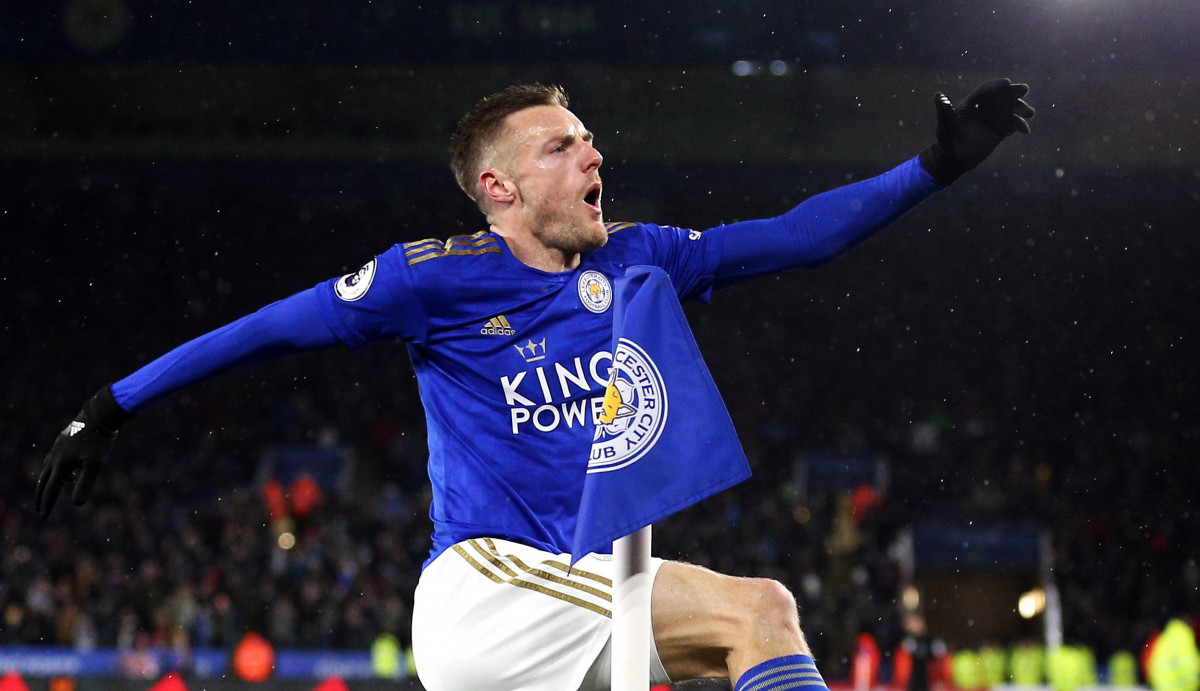 ލެސްޓާ އާއި އެސްޓަން ވިލާ ބައްދަލުކުރި މެޗުގެ ތެރެއިން