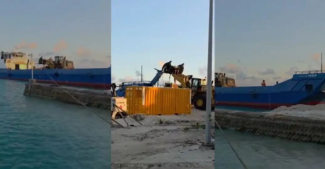 ގާދިއްފުށީ ބިންހިއްކަން ގެންދިޔަ ތަކެތި އަނބުރާ ގެންދަނީ