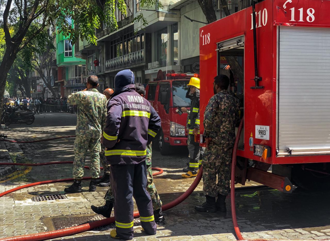 MNDF Fire and Rescue active in Janavaree Magu after a fire broke out in "Vestire" shop