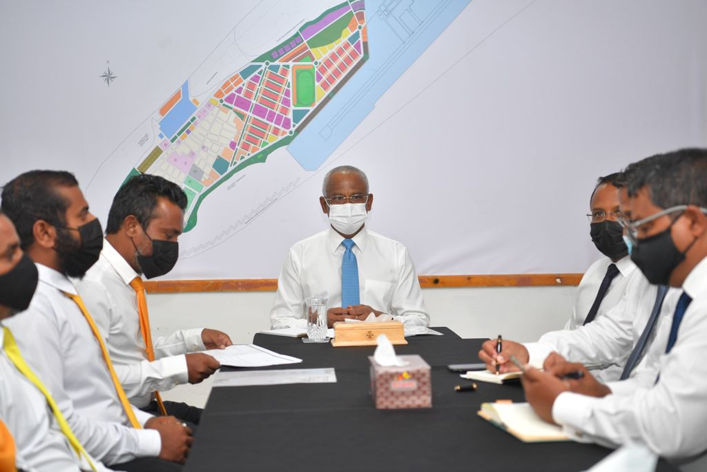 ރައީސް ތިމަރަފުށީ ކައުންސިލް މެންބަރުންނާ ބައްދަލު ކުރެއްވުން