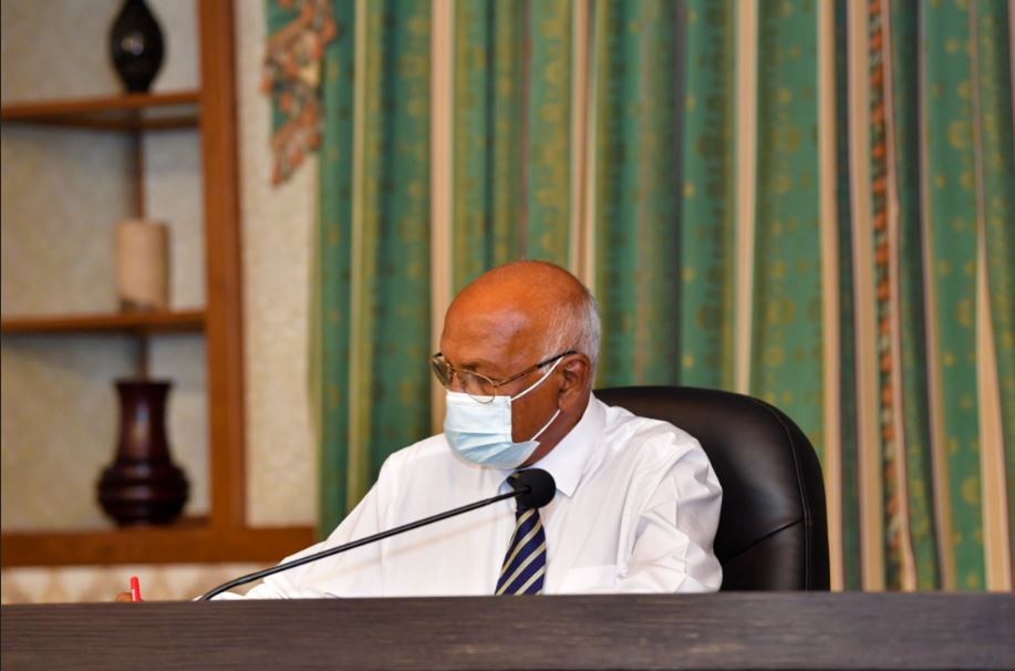 ހެލްތް މިނިސްޓަރ އަހުމަދު ނަސީމް