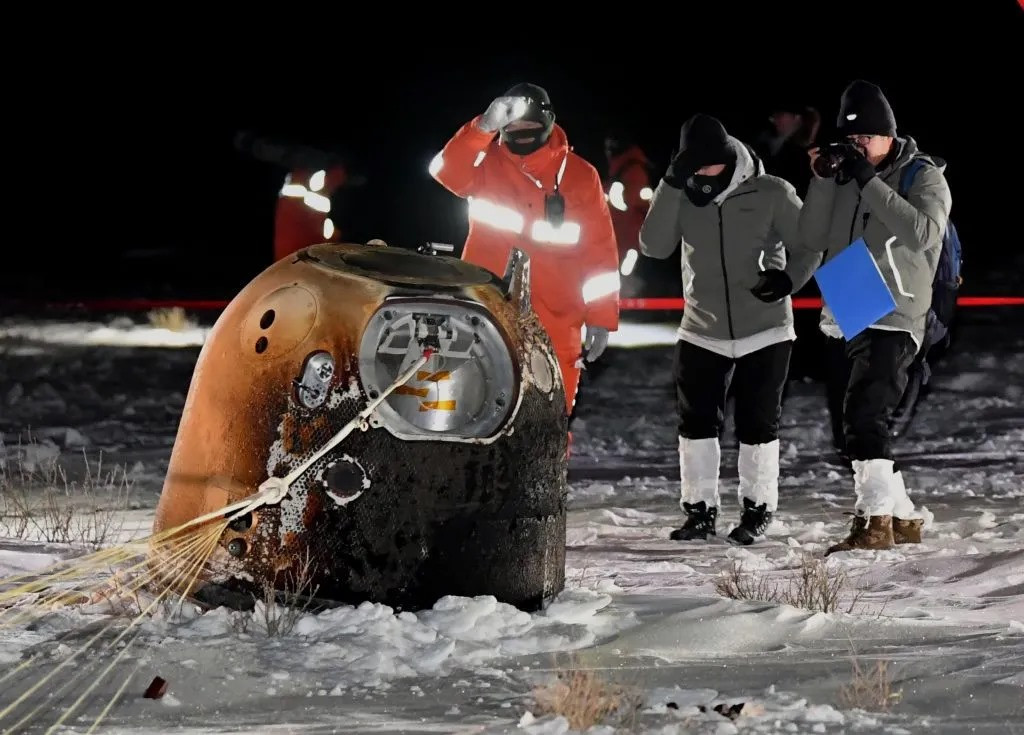 2020 ގައި ޗައިނާއިން ވަނީ ޗަންގާ-5 ހަނދަށް ފޮނުވައިގެން ހަނދުން 1.7 ކިލޯގެ ތަކެތި ދިރާސާ ކުރުމަށް ގެނެސްފައި