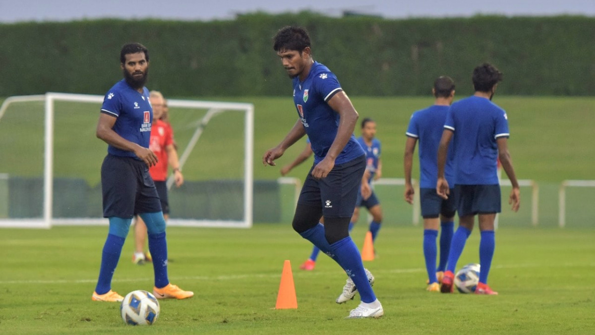 ގައުމީ ފުޓްބޯޅަ ޓީމު ދުބާއީގައި ކުރިއަށްގެންދިޔަ ތަމްރީނުތަކުގެ ތެރެއިން