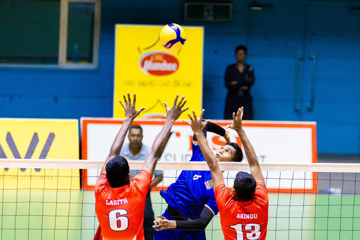 ރާއްޖެ އާއި ސްރީ ލަންކާ ކުޅުނު މެޗުގެ ތެރެއިން