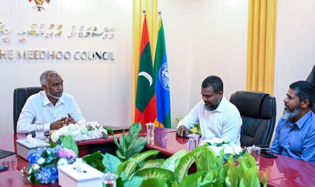 މާޅޮސްމަޑުލު އުތުރުބުރީ ކިނޮޅަހުގެ ކައުންސިލާއި ރައީސް ބައްދަލުކުރެއްވުން