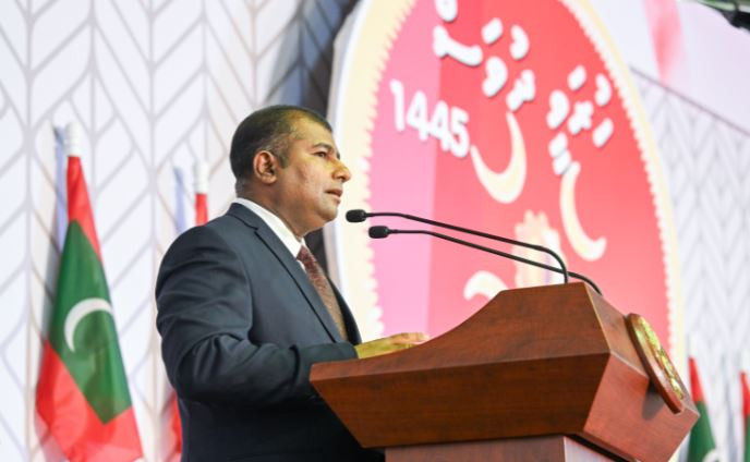 ސަގާފަތާއި ތަރިކައާއި ބެހޭ ވަޒީރު އާދަމް ނަސީރު އިބްރާހީމ