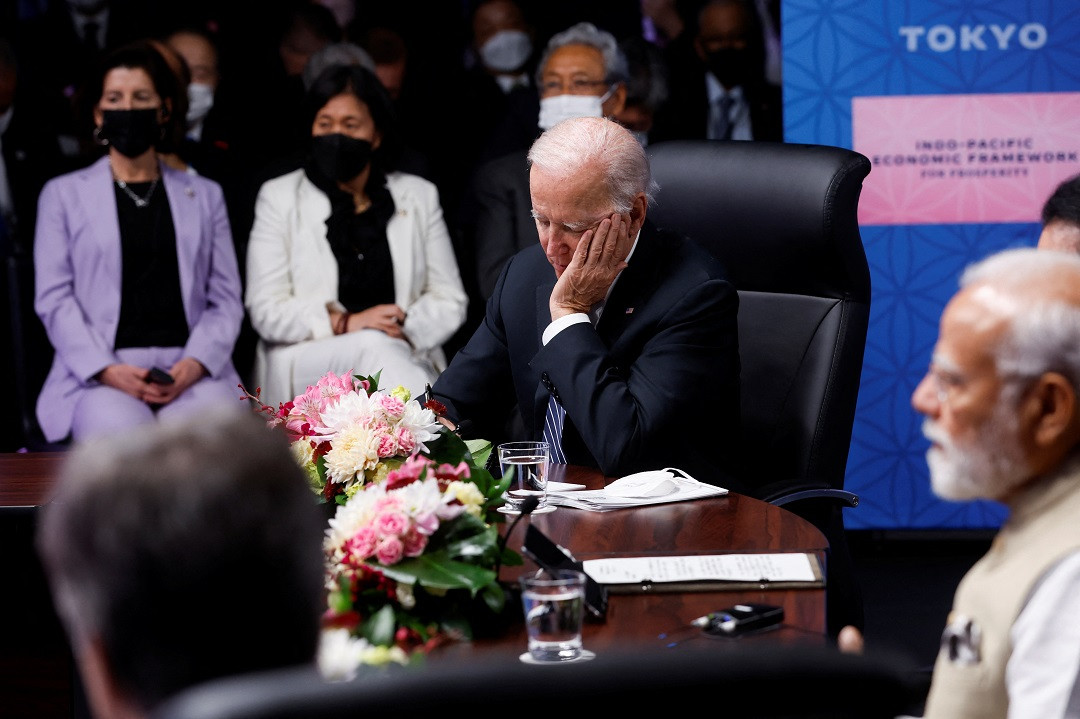 އެމެރިކާގެ ރައީސް ޖޯ ބައިޑަން ޖަޕާނަށް ކުރެއްވި ދަތުރުފުޅުގެ ތެރެއިން އިންޑޯ-ޕެސިފިކް އިކޮނޮމިކް ފްރޭމްވޯރކް ފޮރ ޕްރޮސްޕެރިޓީ (އައިޕީއީއެފް) ބޭއްވި ހަފުލާގެ ތެރެއިން - ފޮޓޯ: ރޮއިޓަރސް