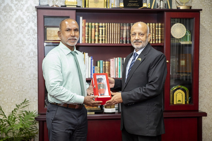 ޕާކިސްތާނުގެ އައު ސަފީރު، އިސްލާމިކް މިނިސްޓަރާ ބައްދަލުކުރެއްވުން 