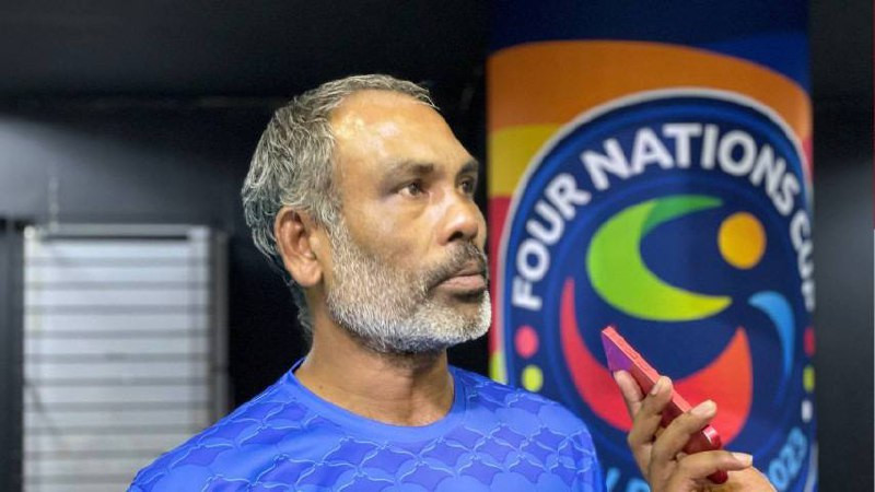 ޤައުމީ އަންހެން ވޮލީ ޓީމުގެ ކޯޗު ނިޒާރު