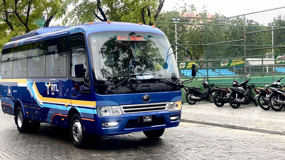 އާރްޓީއެލް މިނީ ބަސް