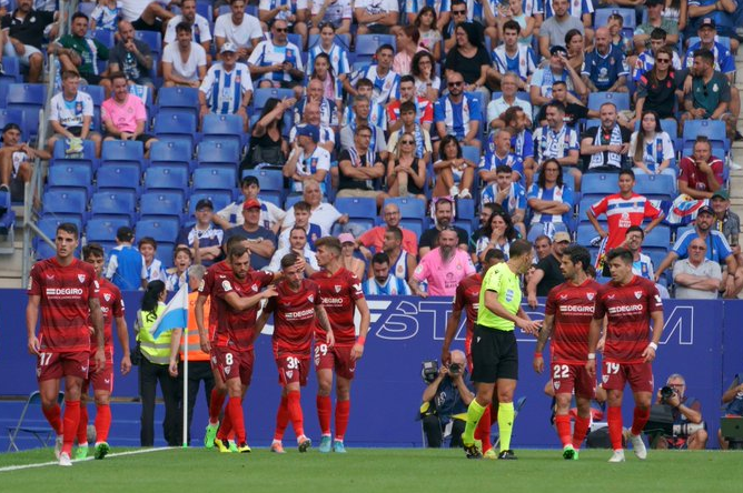 ސެވިއްޔާއިން ކުޅުނު މެޗުގެ ތެރެއިން