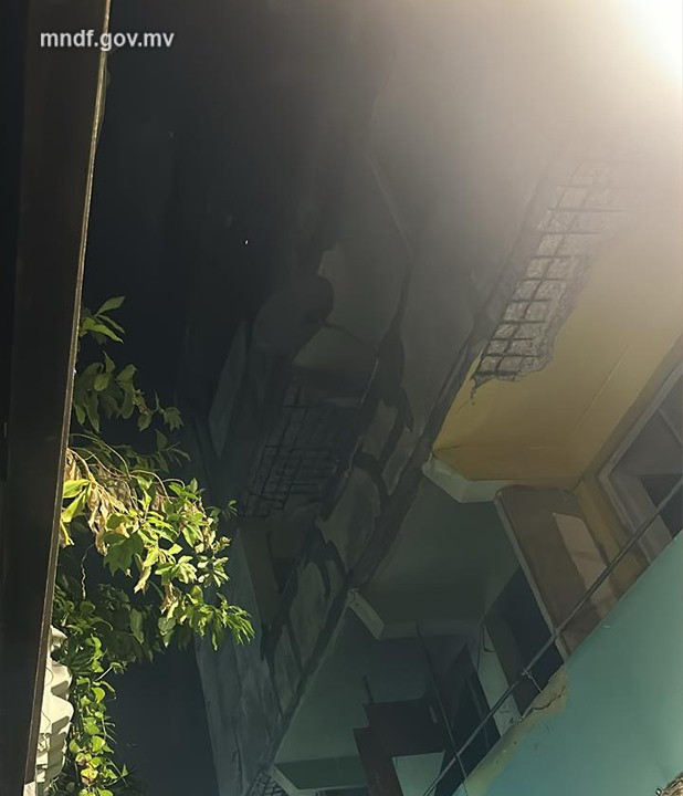 އަލިފާންގަނޑު ކޮންޓްރޯލުކުރެވިފައި