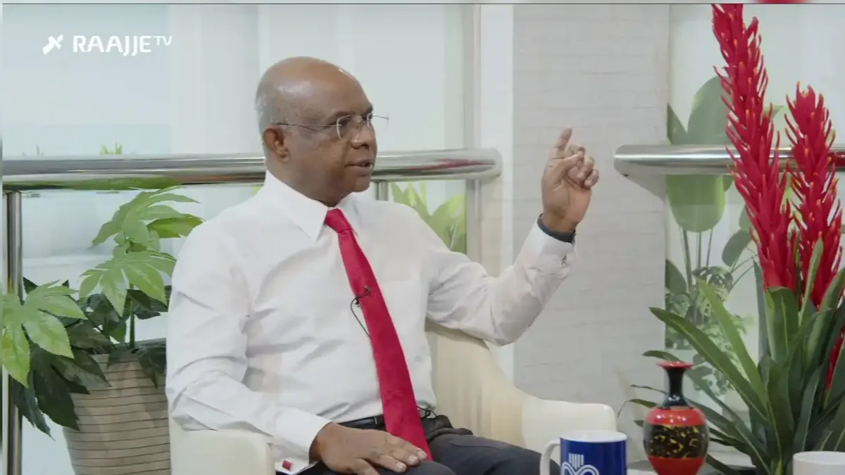 ލޯނު ދައްކަން ހުންނަ ފައިސާ ރައީސް މުއިއްޒު ހަރަދު ކުރައްވަނީ ލެގަސީ ޕްރޮޖެކްޓުތަކަށް، ނަމަވެސް ނަތީޖާއެއް ނުފެނޭ: ޝާހިދު