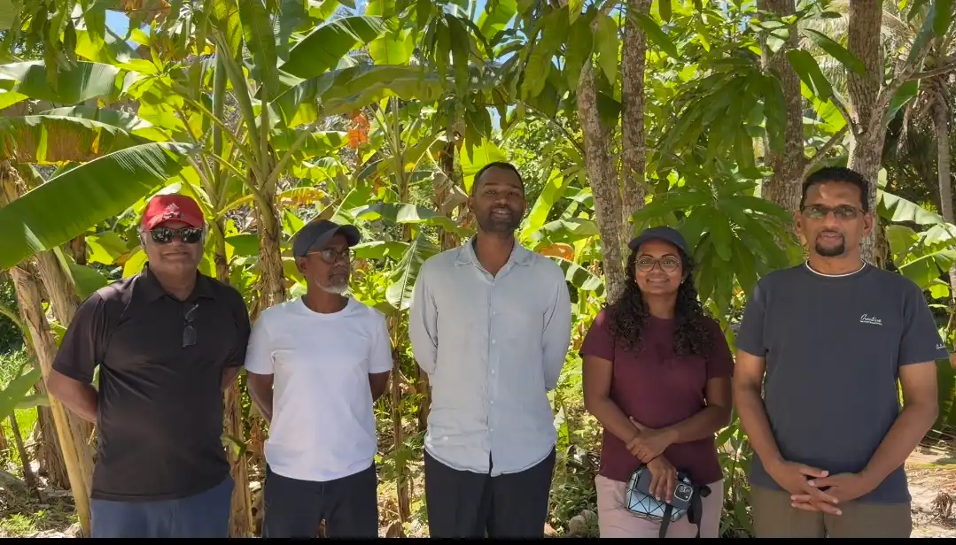 From the door-to-door activities of the "Ithubaaru" (Trust) campaign.