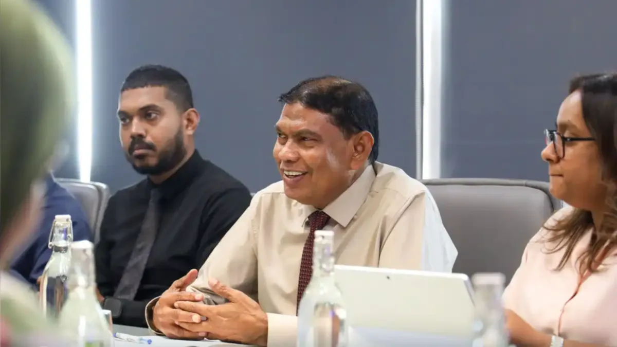 އުތުރުގެ ރަށަކަށް ނިސްބަތްވާ ނުކުޅެދުންތެރިކަން ހުންނަ ހުނަރުވެރި ޒުވާނަކު ވަޒީފާއިން ވަކިކޮށްފި