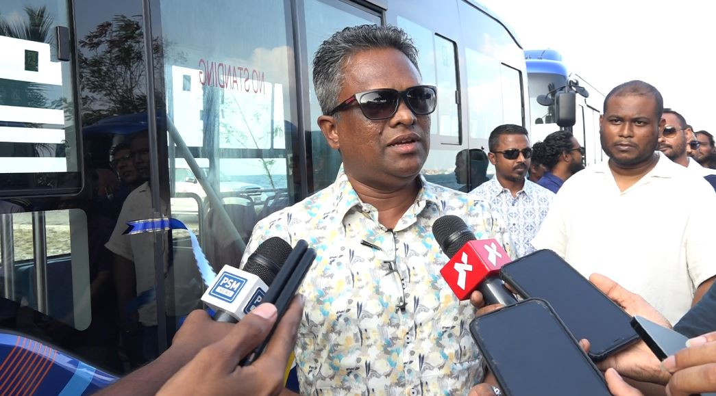 Azim speaking to press