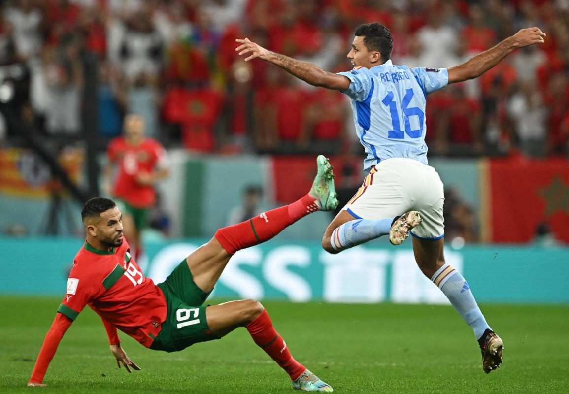 މޮރޮކޯ އަދި ސްޕެއިން ކުޅުނު މެޗުގެ ތެރެއިން - ފޮޓޯ: ރޮއިޓާސް