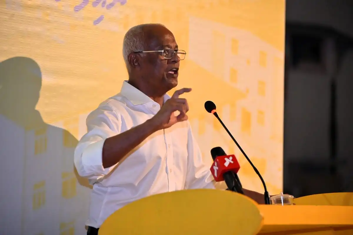 އެމްޑީޕީ އިން ޅ. ނައިފަރުގައި ބޭއްވި ޖަލްސާގައި ރައީސް ސޯލިހު ވާހަކަދައްކަވަނީ.