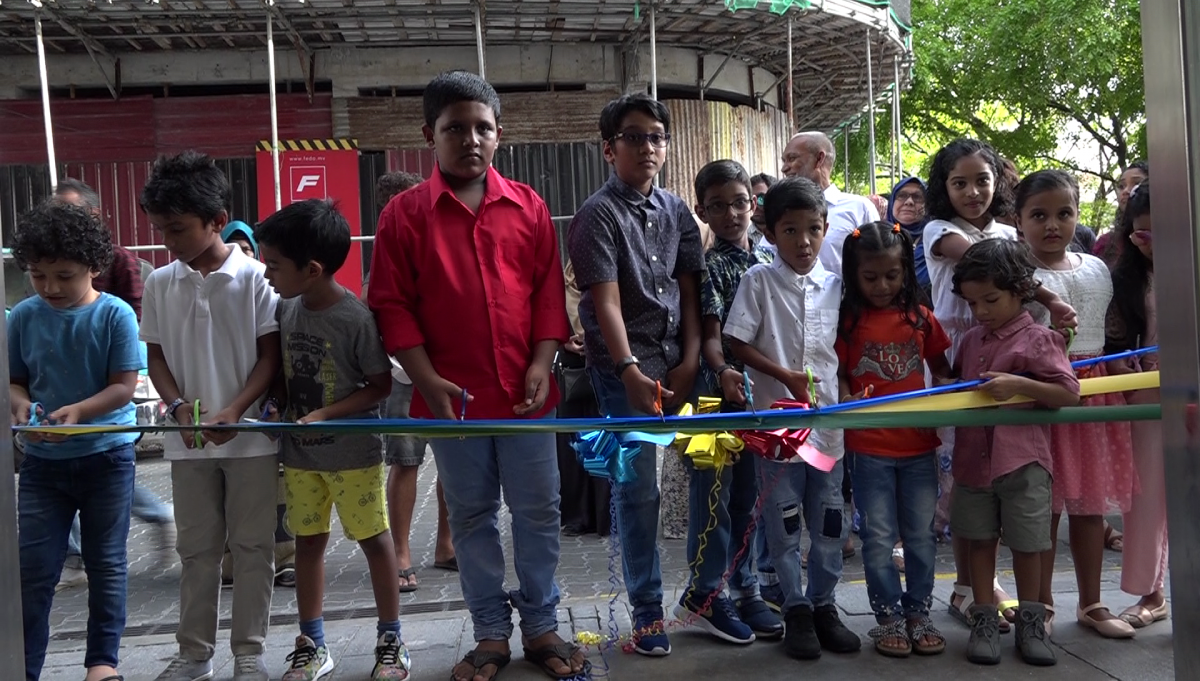 ޖުލައި 26 ވަަނަ ދުވަހު ހުޅުވި މި ޝޯރޫމް ހުޅުވަދީފާވަނީ ކުޑަކުދިން