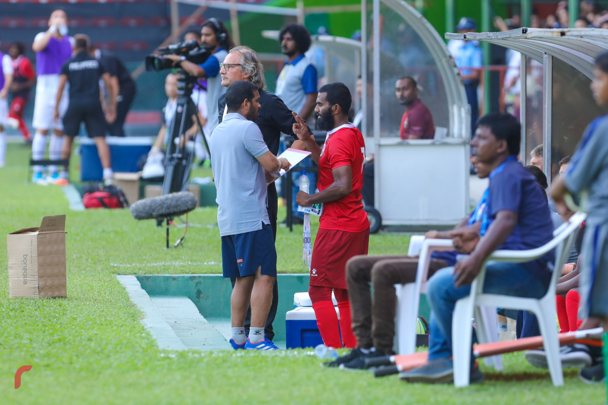 ވޯލްޑްކަޕް ކޮލިފައިން ދިވެހިރާއްޖެ އާއި ފިލިޕީންސް ބައްދަލުކުރި މެޗުގެ ތެރެއިން -- ފޮޓޯ: ރާއްޖެ.އެމްވީ