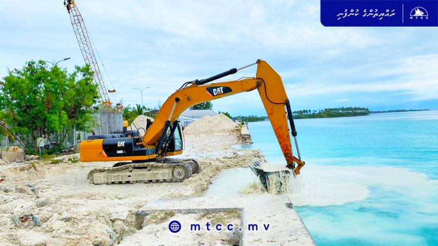 ހިތަދޫ އިހުގެ ބަނދަރު ތަރައްގީ ކުރަނީ