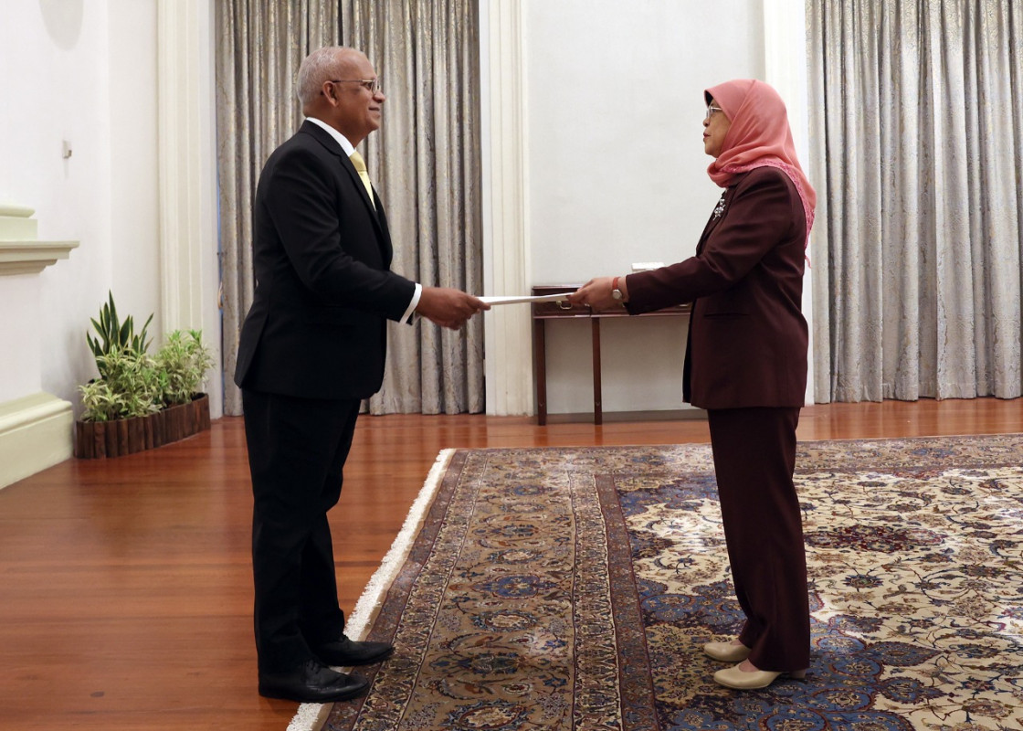High Commissioner of Maldives to Singapore Ahmed Thasmeen Ali presented his Letter of Credence to the President of Singapore Halimah Yacob on Tuesday