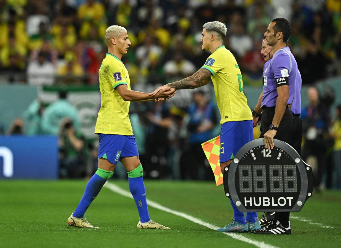 ބްރެޒިލް އަދި ކްރޮއޭޝިއާ ކުޅުނު މެޗުގެ ތެރެއިން - ފޮޓޯ: ރޮއިޓާސް