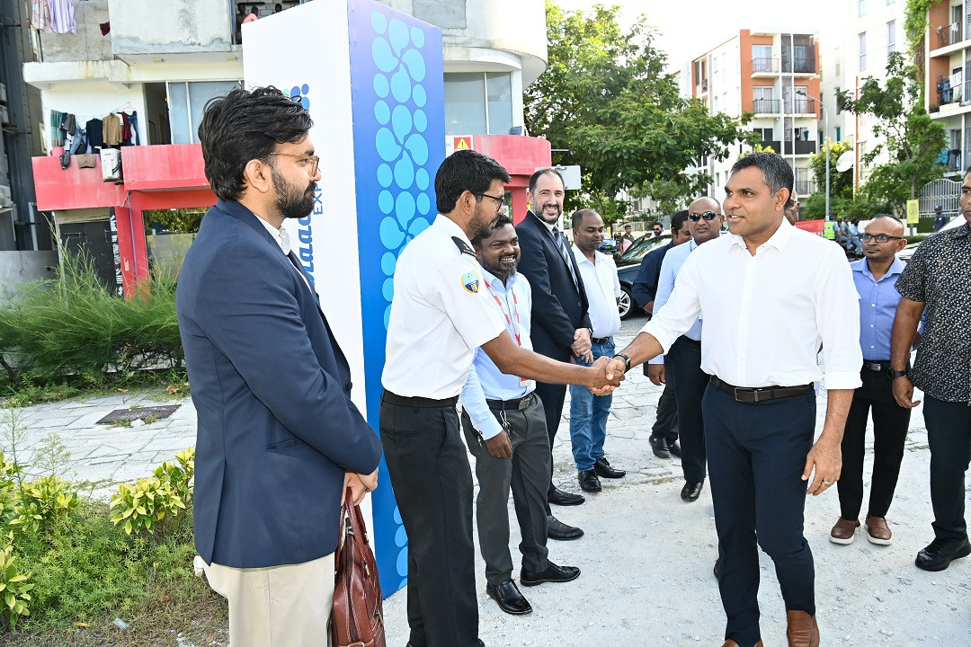 ހުކުރު ދުވަހުގެ ހަވީރު މަސްތުވާތަކެއްޗާ ދެކޮޅަށް ބޭއްވި ފުރަތަމަ އެކްސްޕޯ "އަހަރެމެންނާއެކު" ނައިބު ރައީސް ވަނީ ހުޅުއްވައިދެއްވާފައި - ފޮޓޯ: ރައީސް އޮފީސް 