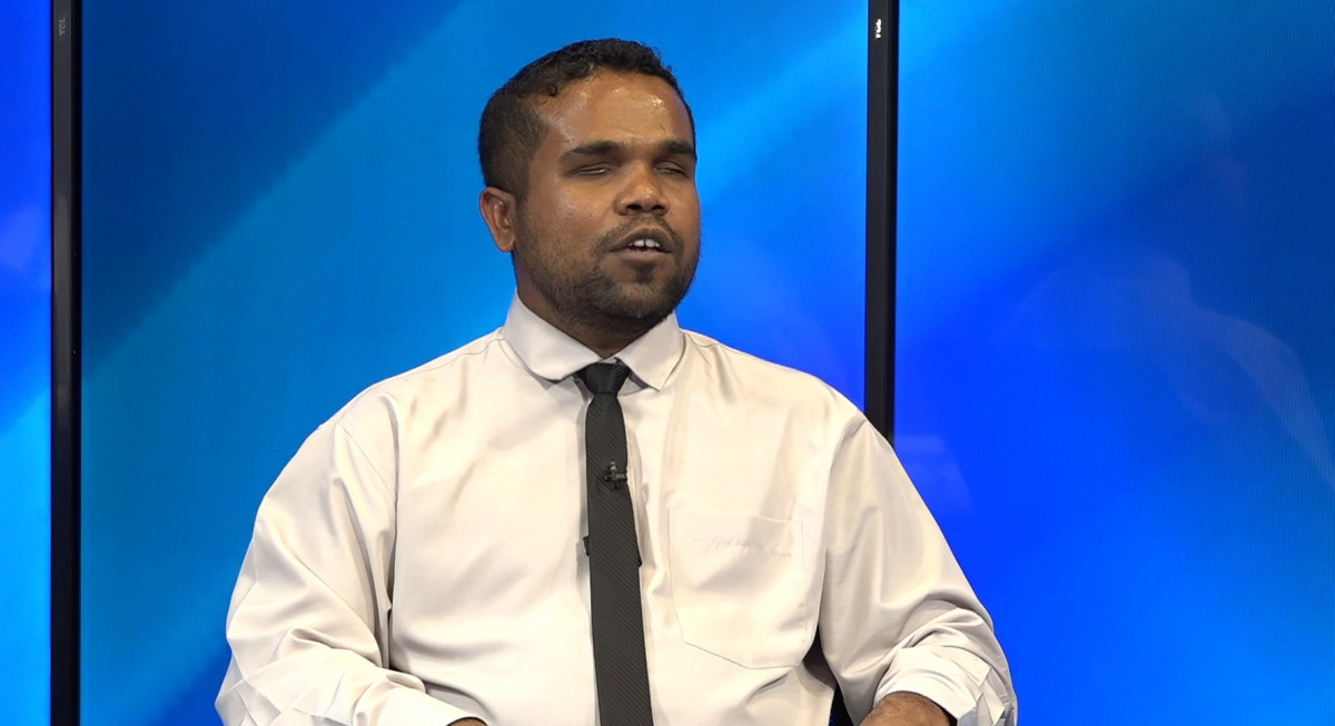 ބްލައިންޑް އެސޯސިއޭޝަންގެ މެންބަރު އަބްދުﷲ ޒިޔާއު