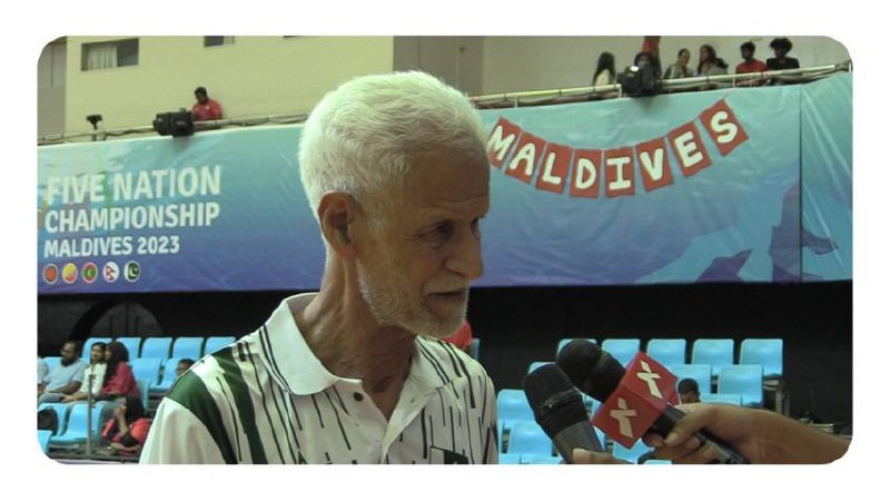 ޕާކިސްތާނުގެ ކޯޗު ރިއާޒް މާލިކް