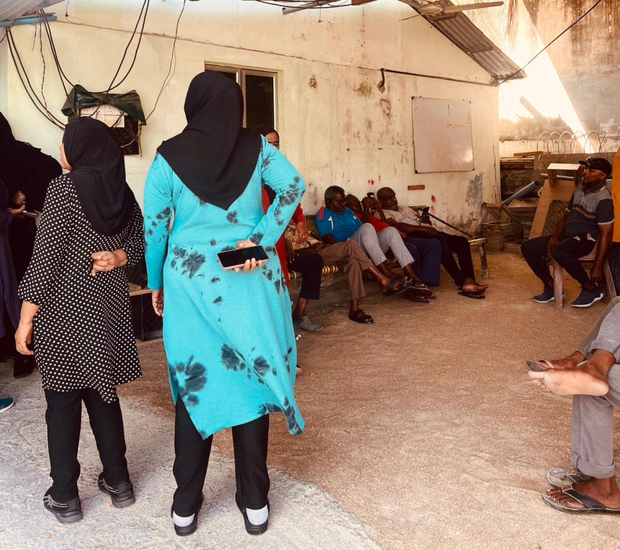 ފެނަކަ މަރަދޫފޭދޫ ޕްރޮޖެކްޓުގެ މުވައްޒަފުންނަށް ދޫކޮށްލަން ނިންމުމުން އެ މުވައްޒަފުން ތިބީ ބޮޑު ކަންބޮޑުވުމެއްގައި