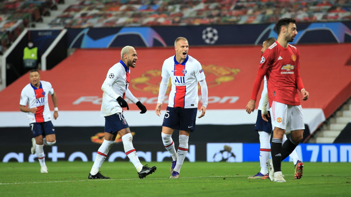 މިދިޔަ ސީޒަނުގައި ޔުނައިޓެޑާއި ޗެލްސީ ބައްދަލުކުރި މެޗުގެ ތެރެއިން