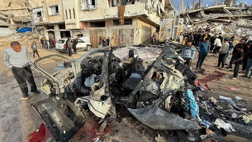 ޣައްޒާ ސިޓީގައި ކާރަކަށް އިޒްރޭލުން ދިން ހަމަލާ އަށް ފަހު އެ ސަރަހައްދު ގައި އާންމުން ހަރަކާތްތެރި ވަނީ - ޑިސެމްބަރު 13، 2025