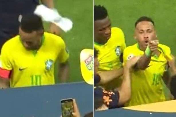 ނޭމާ ބޮލުގައި ޕޮޕް ކޯން ކޮތަޅުން ޖެހި ހާދިސާ