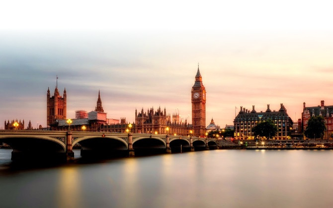 ލަންޑަނަށް ދަތުރު ކުރުމުގެ ފުރުސަތު