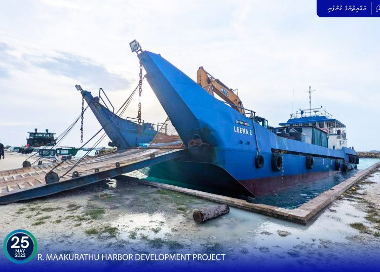 މާކުރަތު ބަނދަރު މަސަތްކަތް ފެށުމަށް ތައްޔާރުވުން