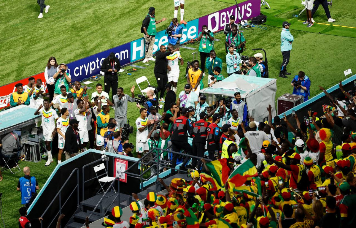 ސެނެގާލް އަދި އިކުއެޑޯ ކުޅުނު މެޗުގެ ތެރެއިން - ފޮޓޯ: ރޮއިޓާސް