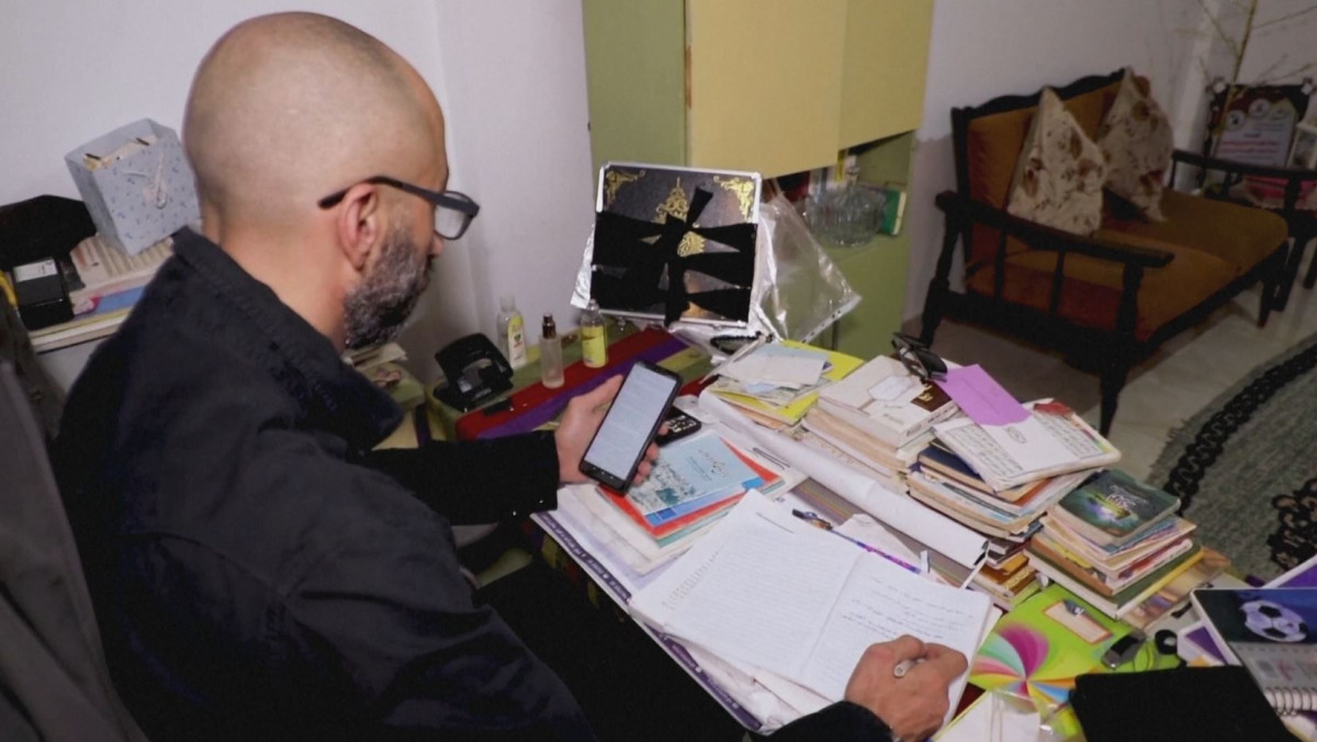 2018 ވަނަ އަހަރު އުފެއްދި ޠަލާލު އަބޫ ޣަޒާލީ ޑިޖިޓަލް ޔުނިވަރސިޓީ (ޠަޣްޑޫ) އަކީ ފަލަސްޠީނުގެ ވިޔަފާރިވެރިޔާ ޠަލާލް އަބޫ ޣަޒާލީގެ ތަނެއް