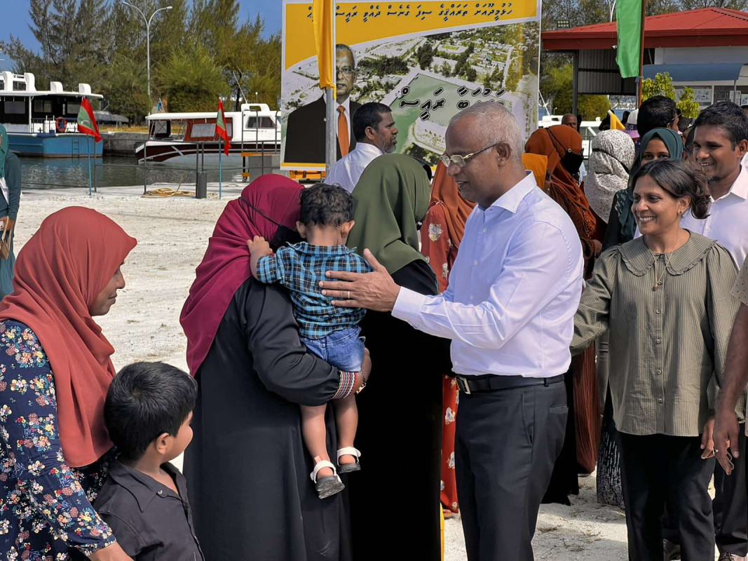 ރައީސް ސޯލިހު ހުޅުމީދޫ އަށް ވަޑައިގަތުން