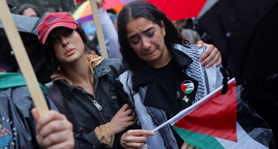 ހޮސްޕިޓަލަށް ދިން ހަމަލާ އާއި ގުޅިގެން އަޑު އުފުލަނީ