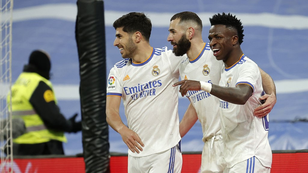 ސްޕެނިޝް ލީގުގައި ރެއާލް އާއި އަލަވޭސް ބައްދަލުކުރި މެޗުގެ ތެރެއިން