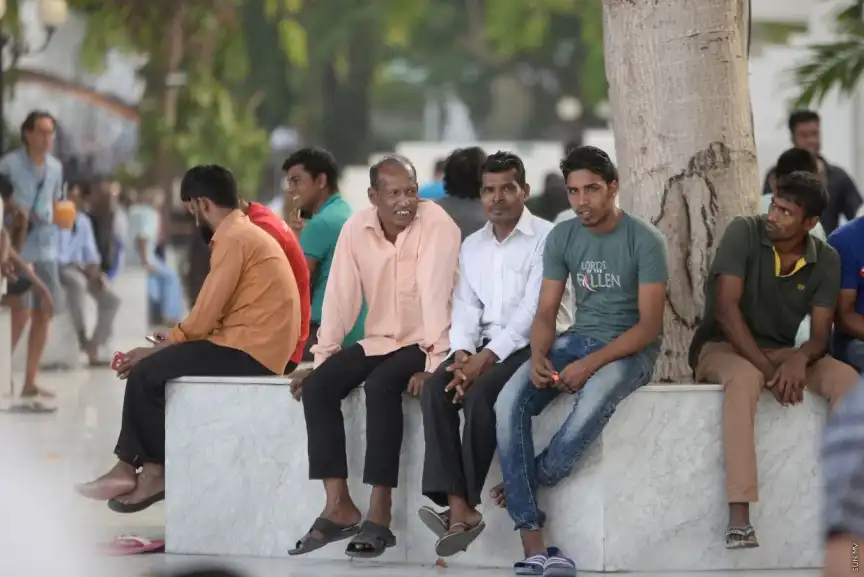 ރާއްޖޭގައި މަސައްކަތްކުރާ ބިދޭސީންތަކެއް