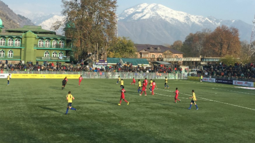 ކަޝްމީރުގައި ކުރިޔަށްދާ ކުޑަ ކުދިންގެ ފުޓުބޯޅަ ލީގުގެ ތެރެއިން